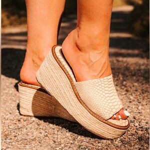 Freebird MIAMI Wedge Leather White Snake Brand New